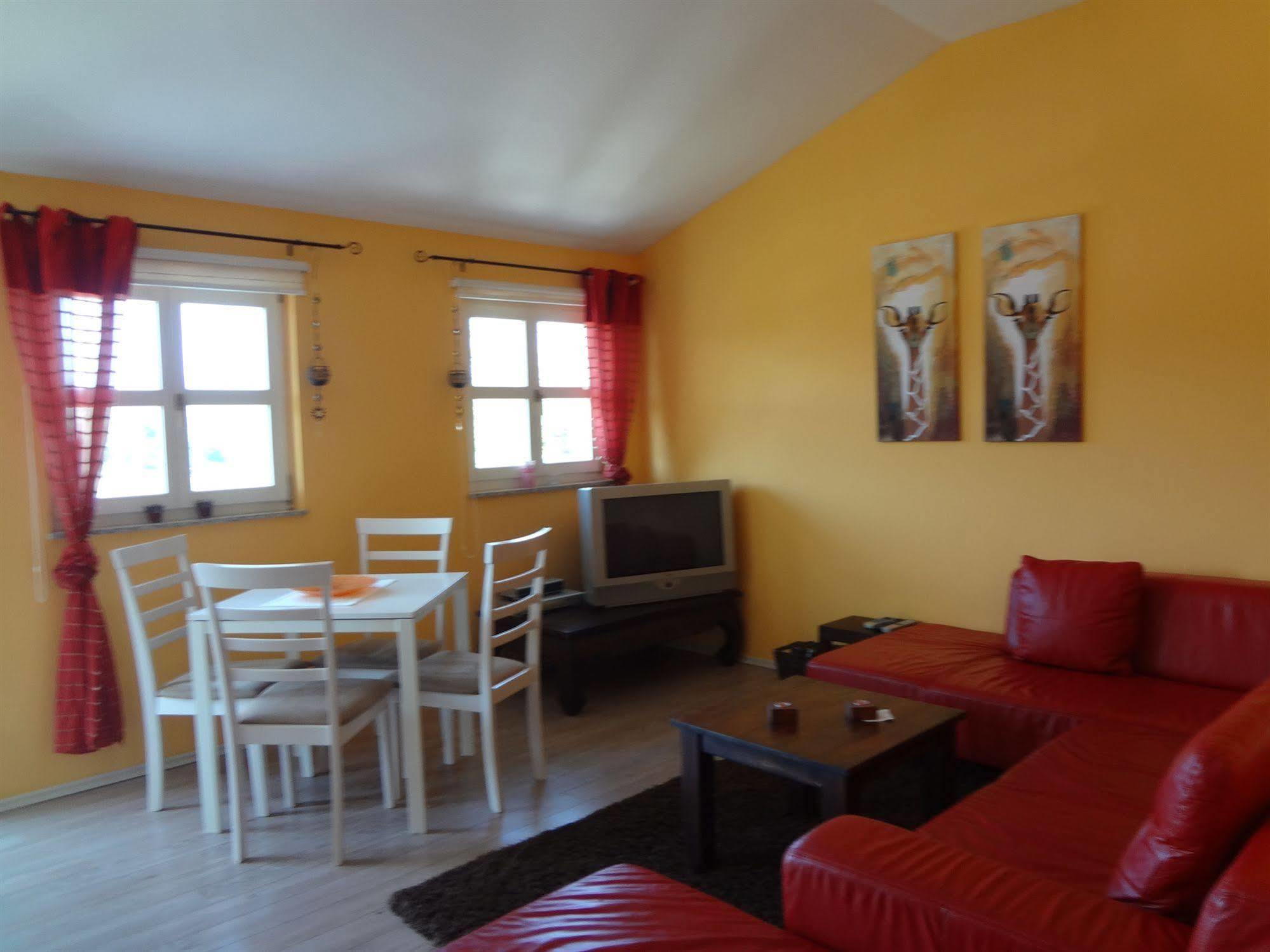 Pool Apartments Plitvice Lakes Grabovac  Bagian luar foto