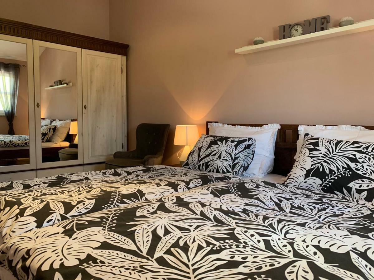 Pool Apartments Plitvice Lakes Grabovac  Bagian luar foto