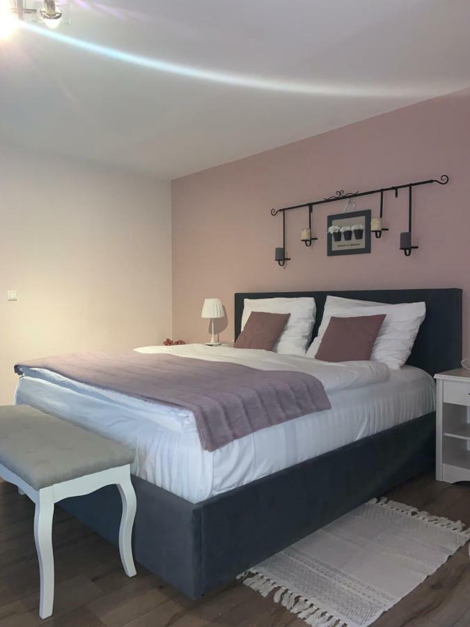 Pool Apartments Plitvice Lakes Grabovac  Bagian luar foto